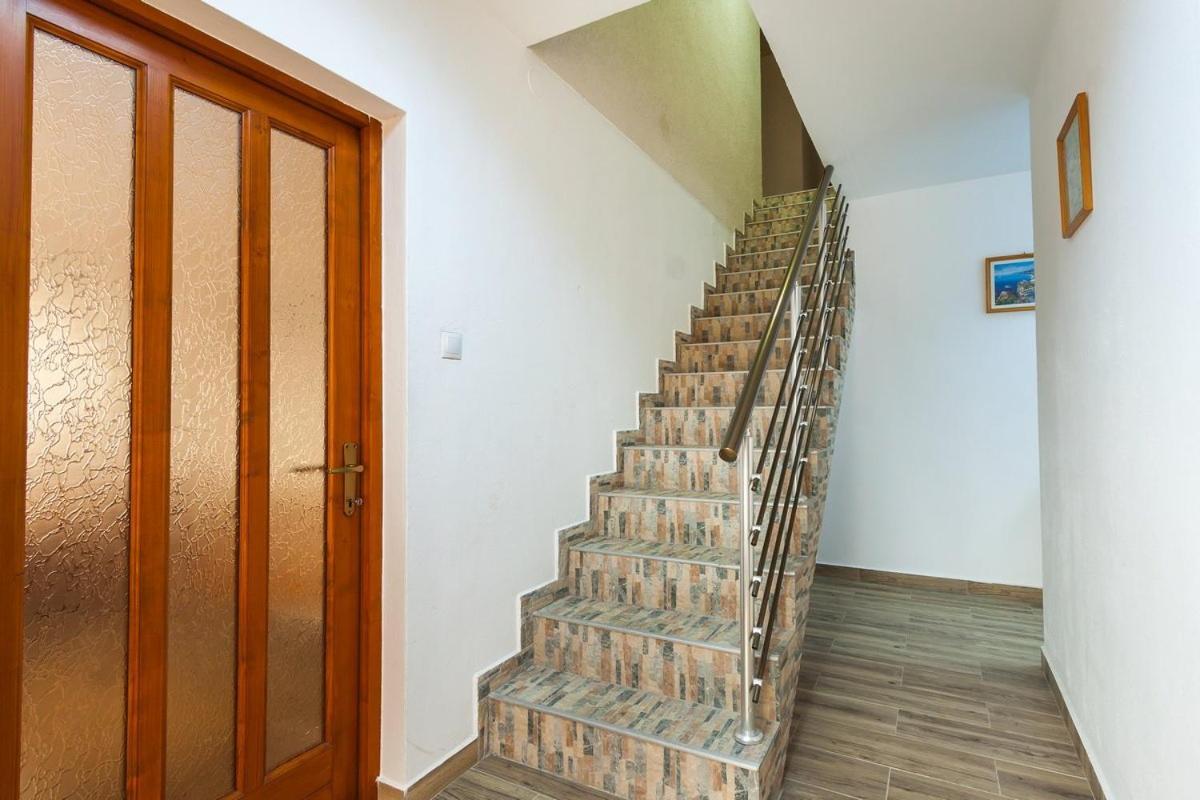 Eross Kulcsoshaz Villa Lazarea Luaran gambar