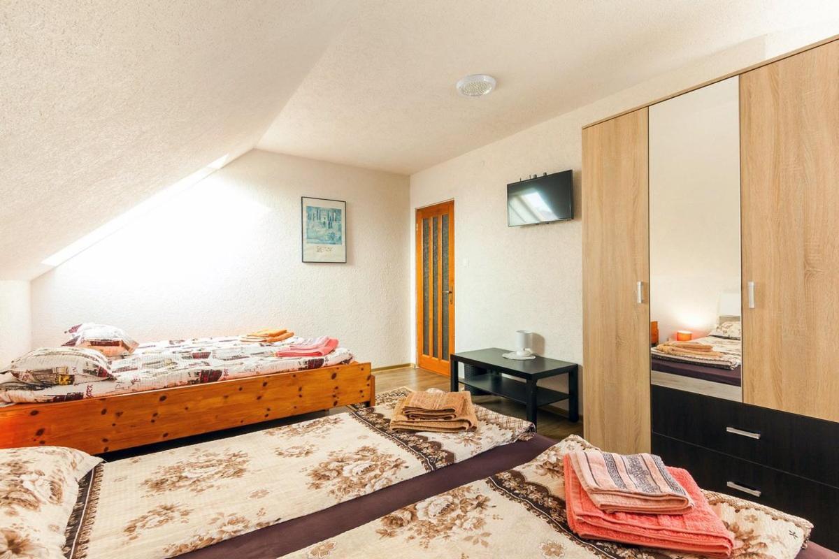 Eross Kulcsoshaz Villa Lazarea Luaran gambar