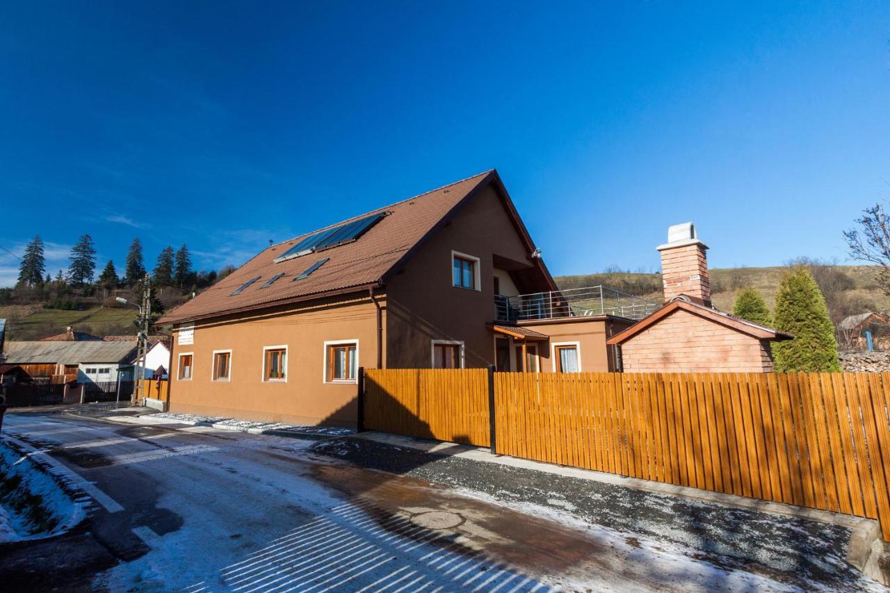 Eross Kulcsoshaz Villa Lazarea Luaran gambar