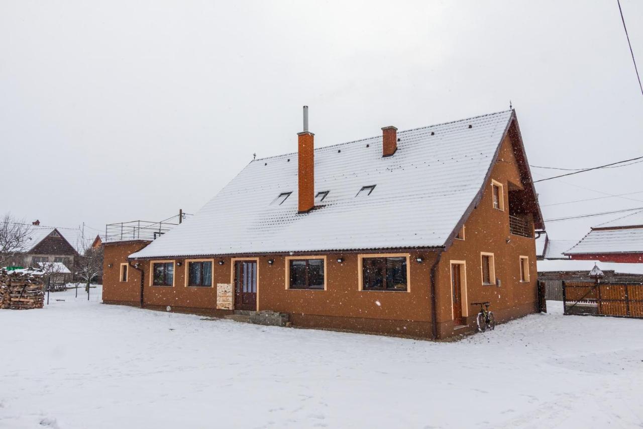 Eross Kulcsoshaz Villa Lazarea Luaran gambar