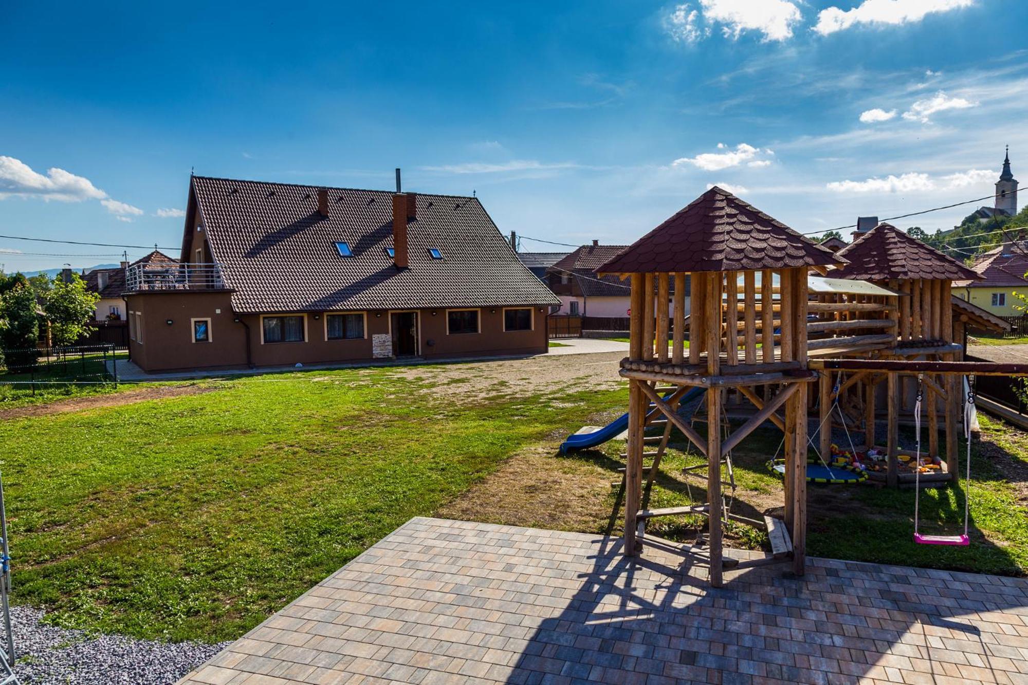 Eross Kulcsoshaz Villa Lazarea Luaran gambar