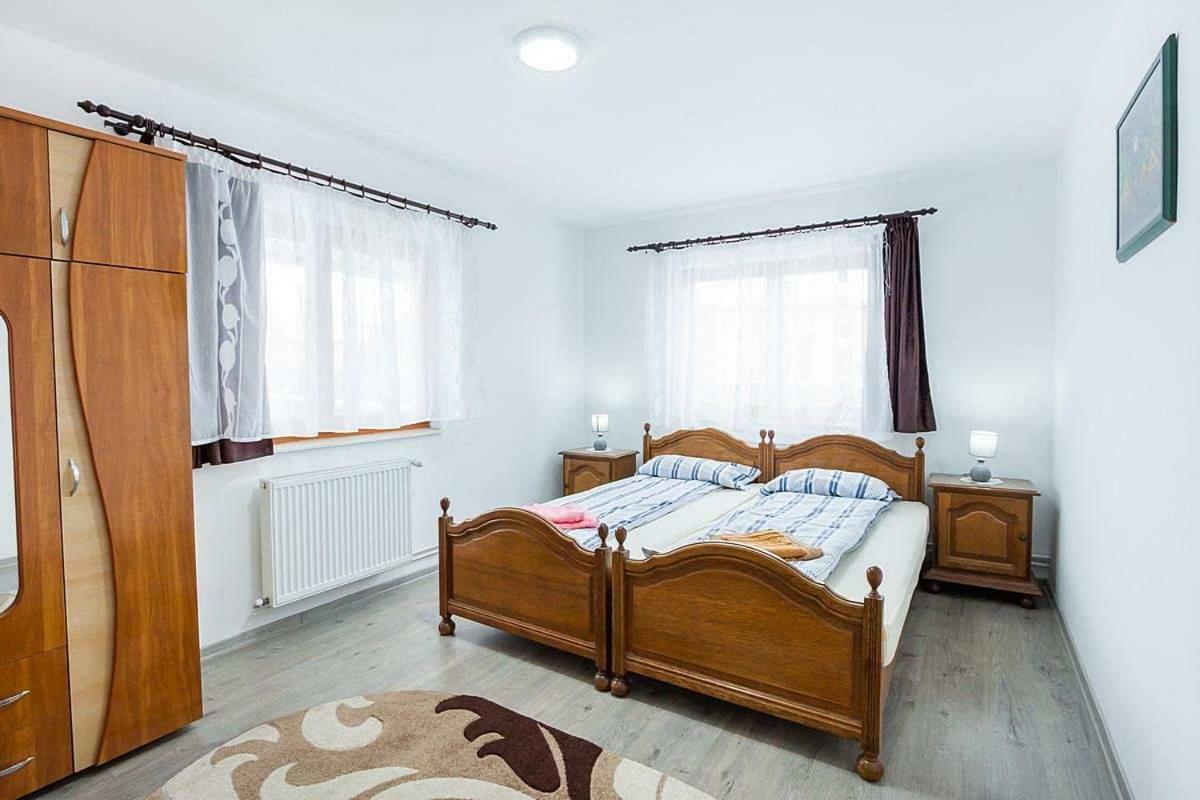 Eross Kulcsoshaz Villa Lazarea Luaran gambar